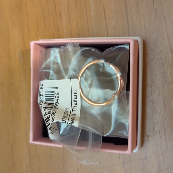 Pandora Marvel Gold Plated Scarlet Witch Wanda Ring Brand New Size 7 (54) - Picture 8 of 10